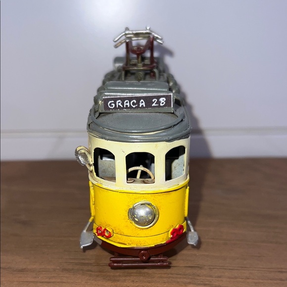 Charming Lisbon, Portugal Miniature Model Tram - Picture 5 of 11